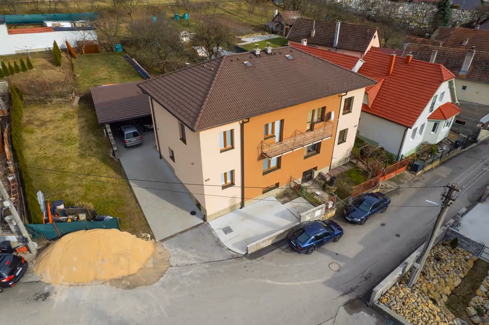 House, 4 rooms, Omšenie