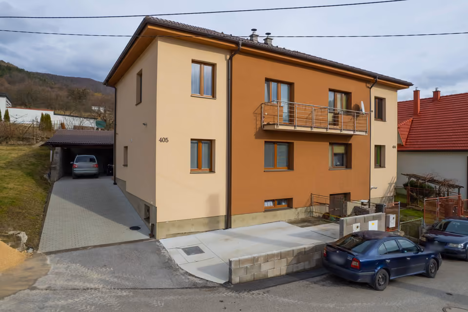 Haus, 4 Zimmer, Omšenie – Hausansicht