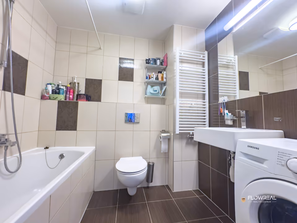 2-Zimmer-Wohnung, Bratislava – Ružinov – Badezimmer