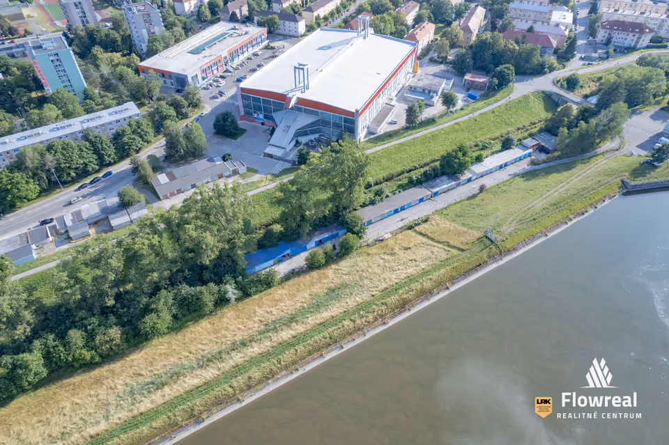 Гараж, Trenčín – Sihoť II – околиці з дрона
