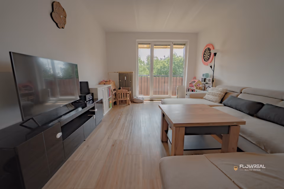 3-Zimmer-Wohnung, Ilava