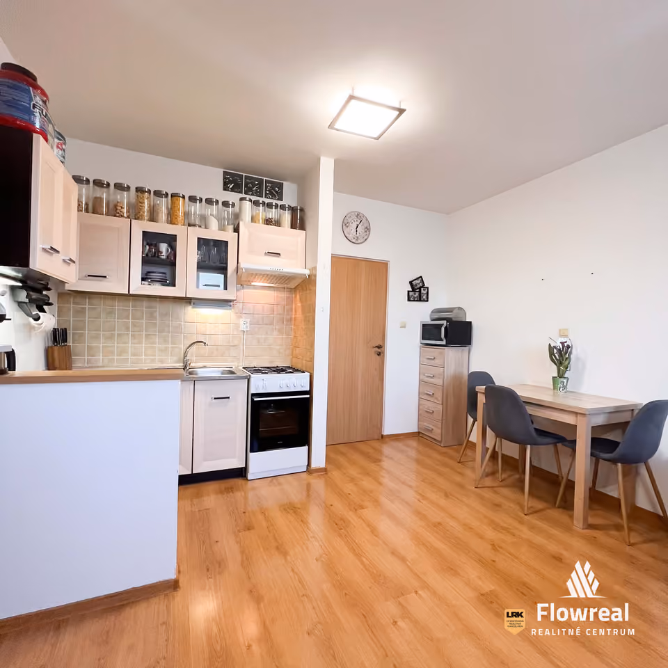 2-room flat, Trenčín – Juh – kitchen