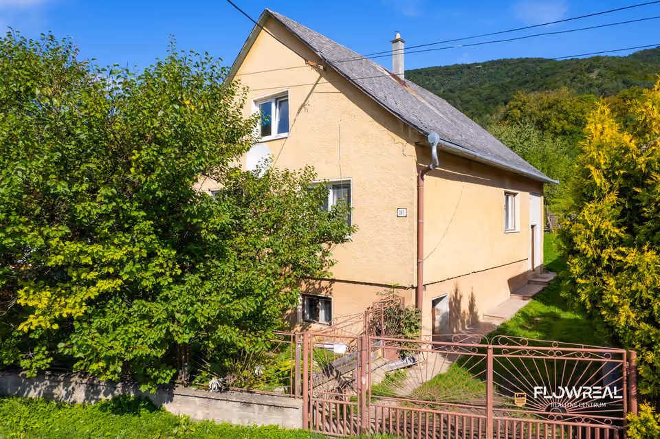 Haus, 4 Zimmer, Košecké Podhradie