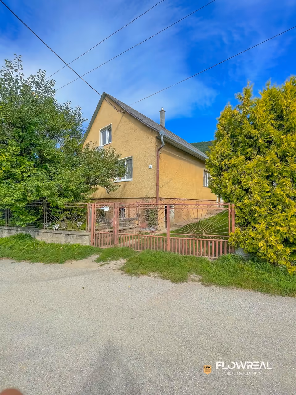 House, 4 rooms, Košecké Podhradie – house exterior