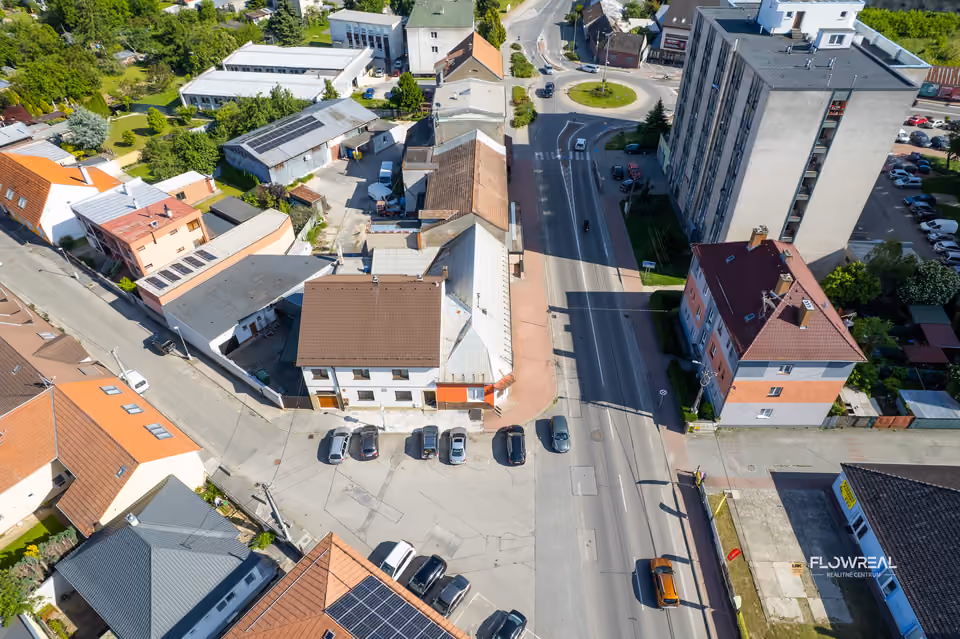 Комерційна нерухомість, Nové Mesto nad Váhom – будівля з дрона
