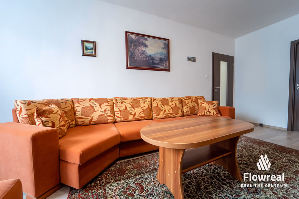 4-room flat, Trenčianske Teplice – living room