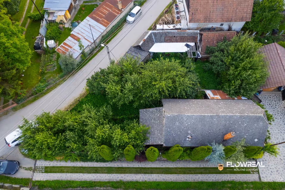 Haus, 2 Zimmer, Košecké Podhradie