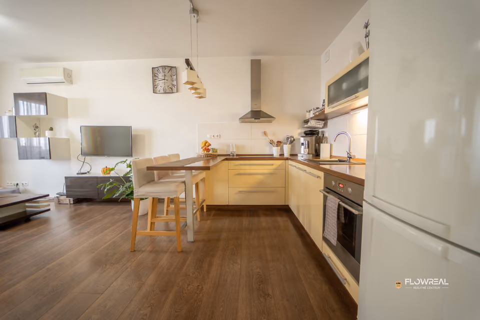 2-кімнатна квартира, Bratislava – Nové Mesto – кухня