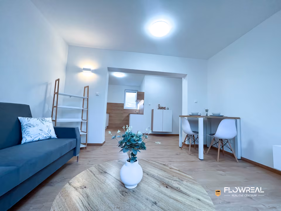 2-Zimmer-Wohnung, Ilava – Wohnzimmer