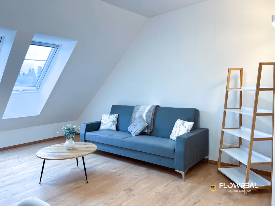 2-Zimmer-Wohnung, Ilava – Wohnzimmer